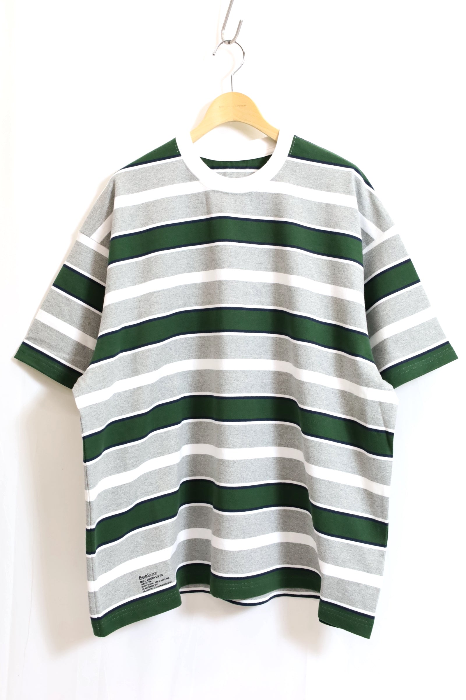 Fresh Service / MULTI BORDER S/S TEE – redtriangle