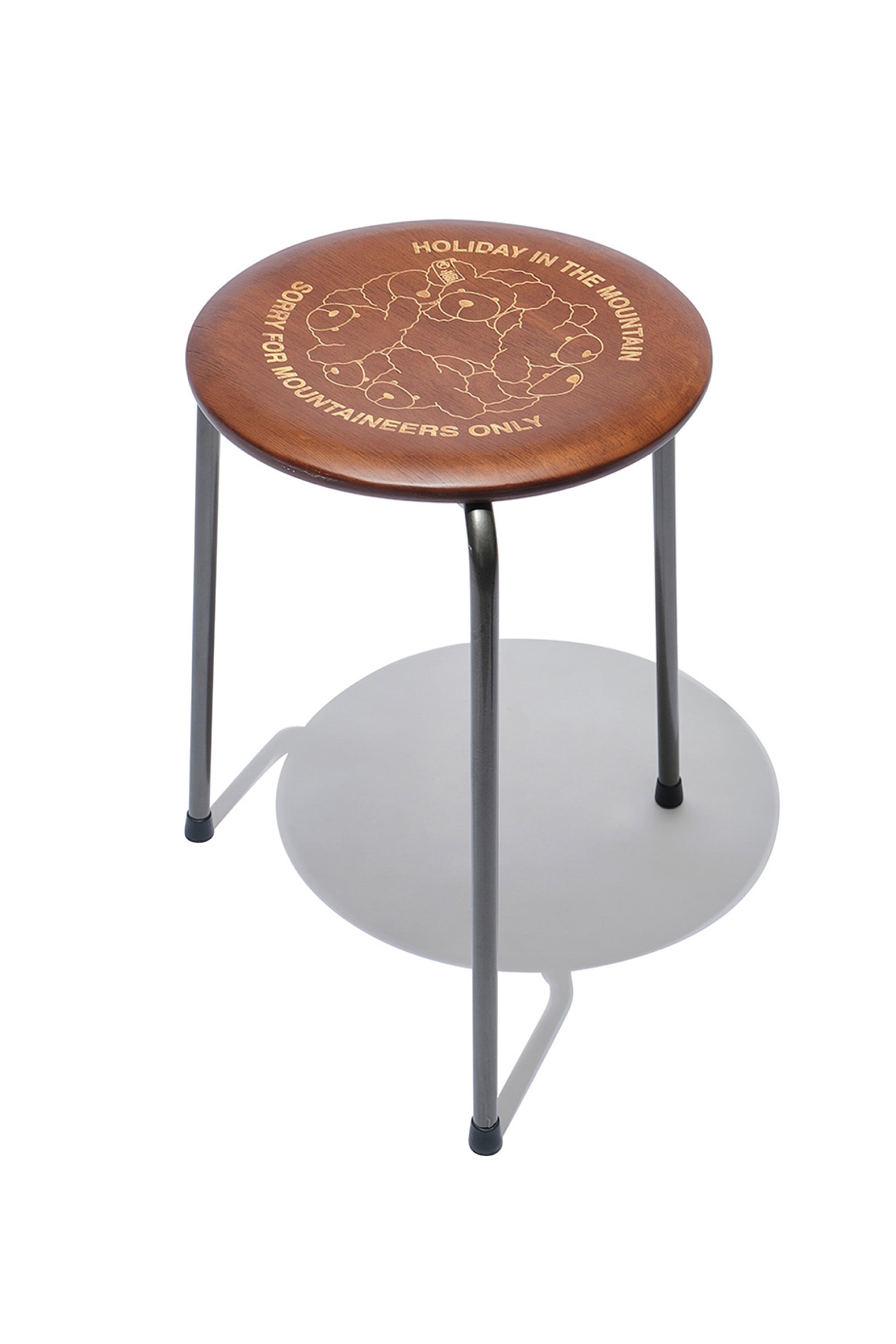 Mountain Research / Round Stool - HITM157（Kuma Wreath） – redtriangle