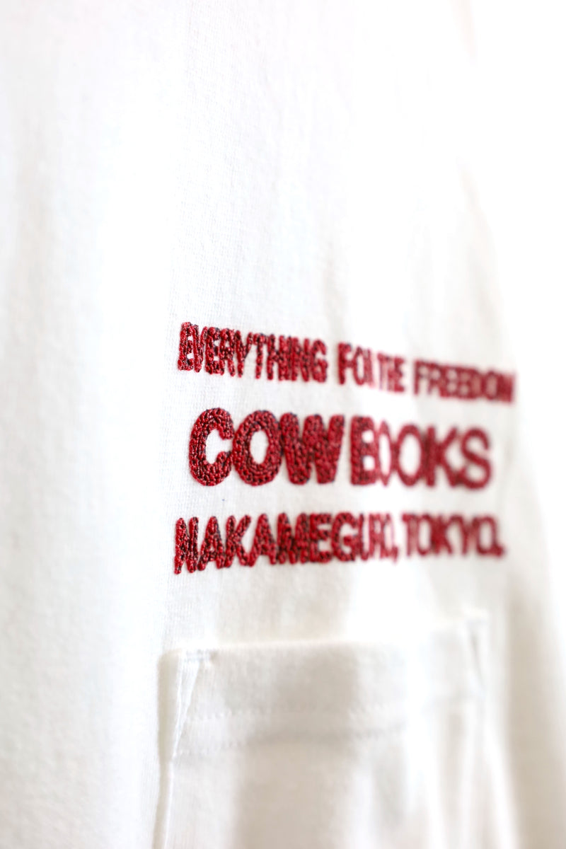 COW BOOKS / Book Vendor Pocket T-shirts-White
