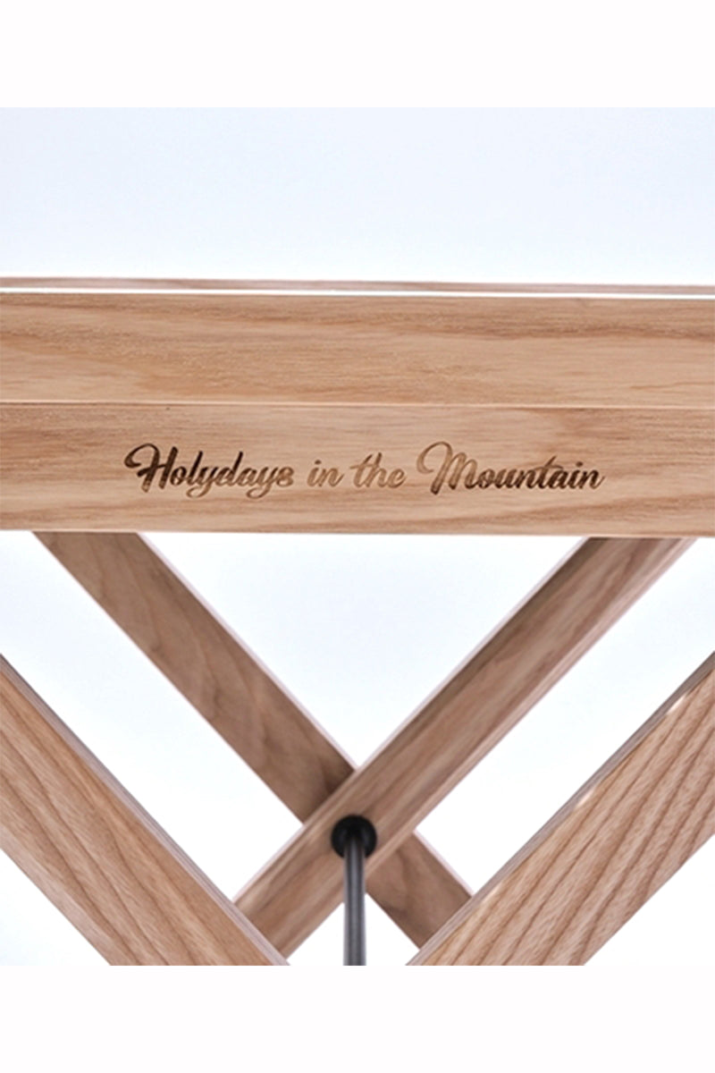 Mountain Research / 1/2 Handle Table