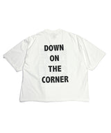Down On The Corner / S/S D.S. Tee "Nice People Come" - White
