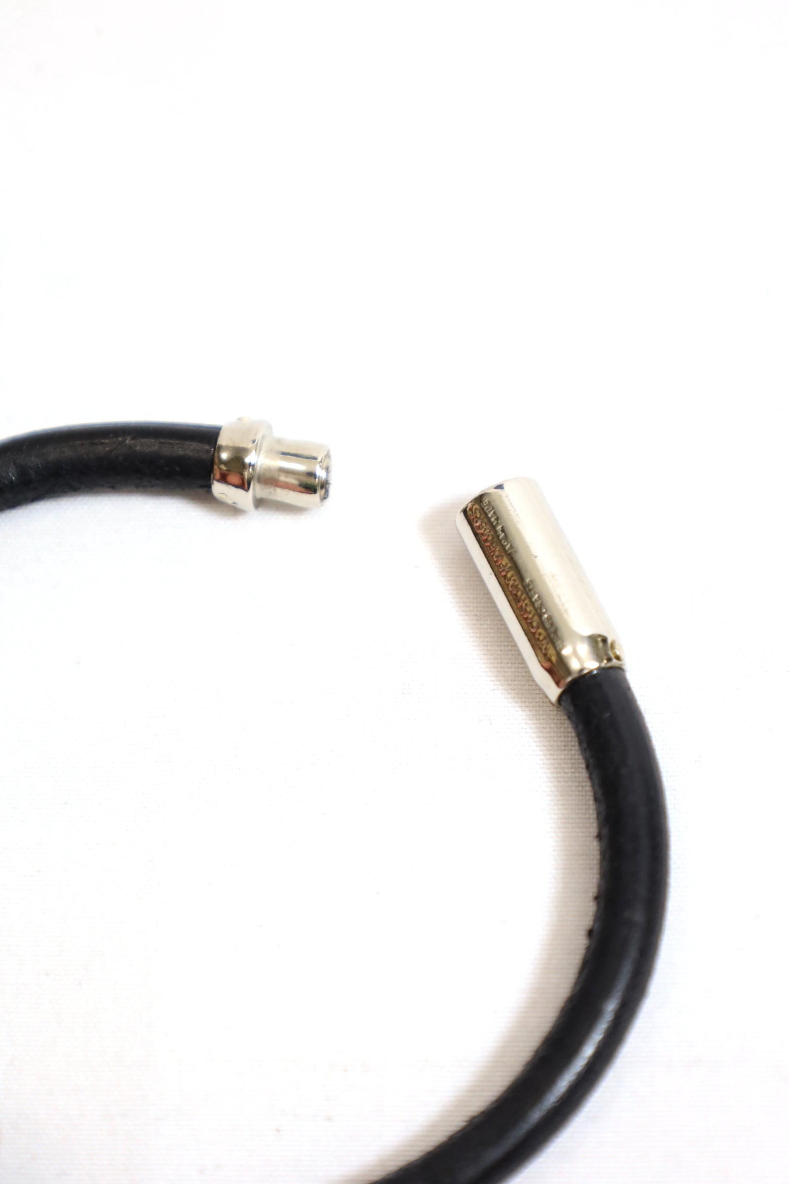 E.N.D / Magnetic Leather bracelet 5 – redtriangle