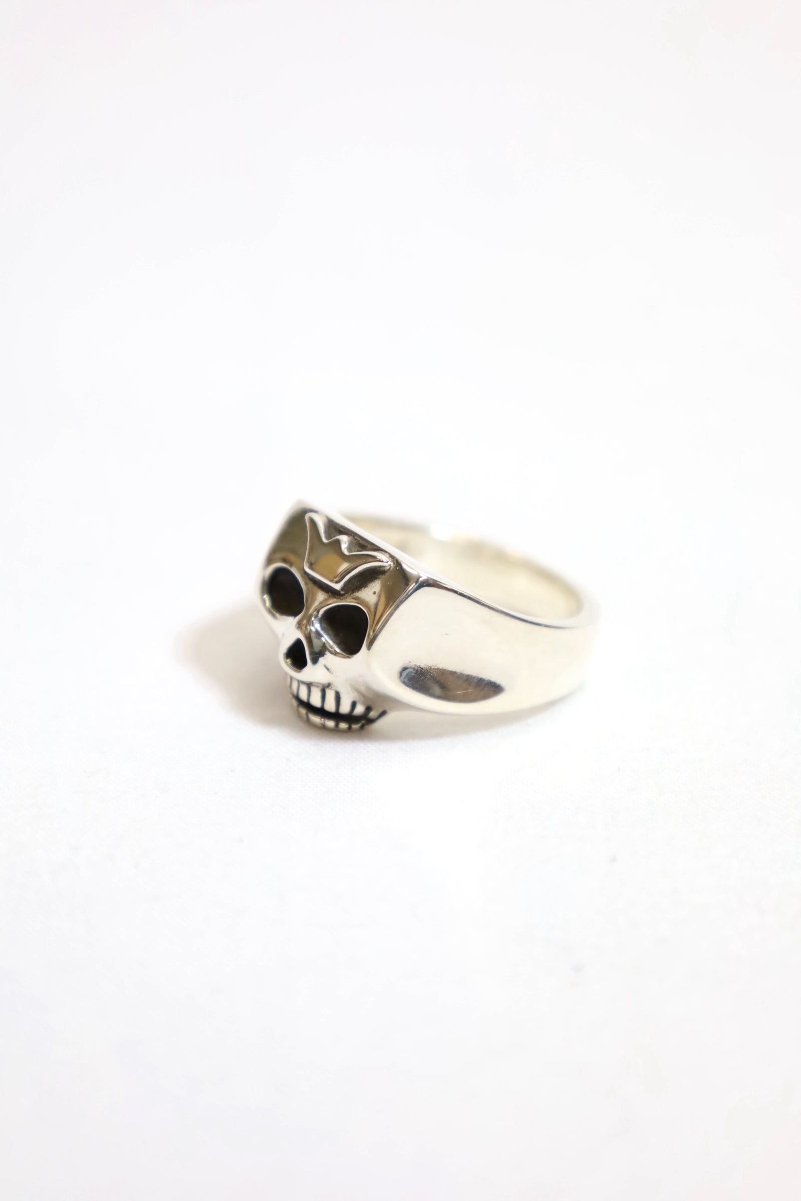 Flash Point / JIM SKULL RING -CROWN – redtriangle