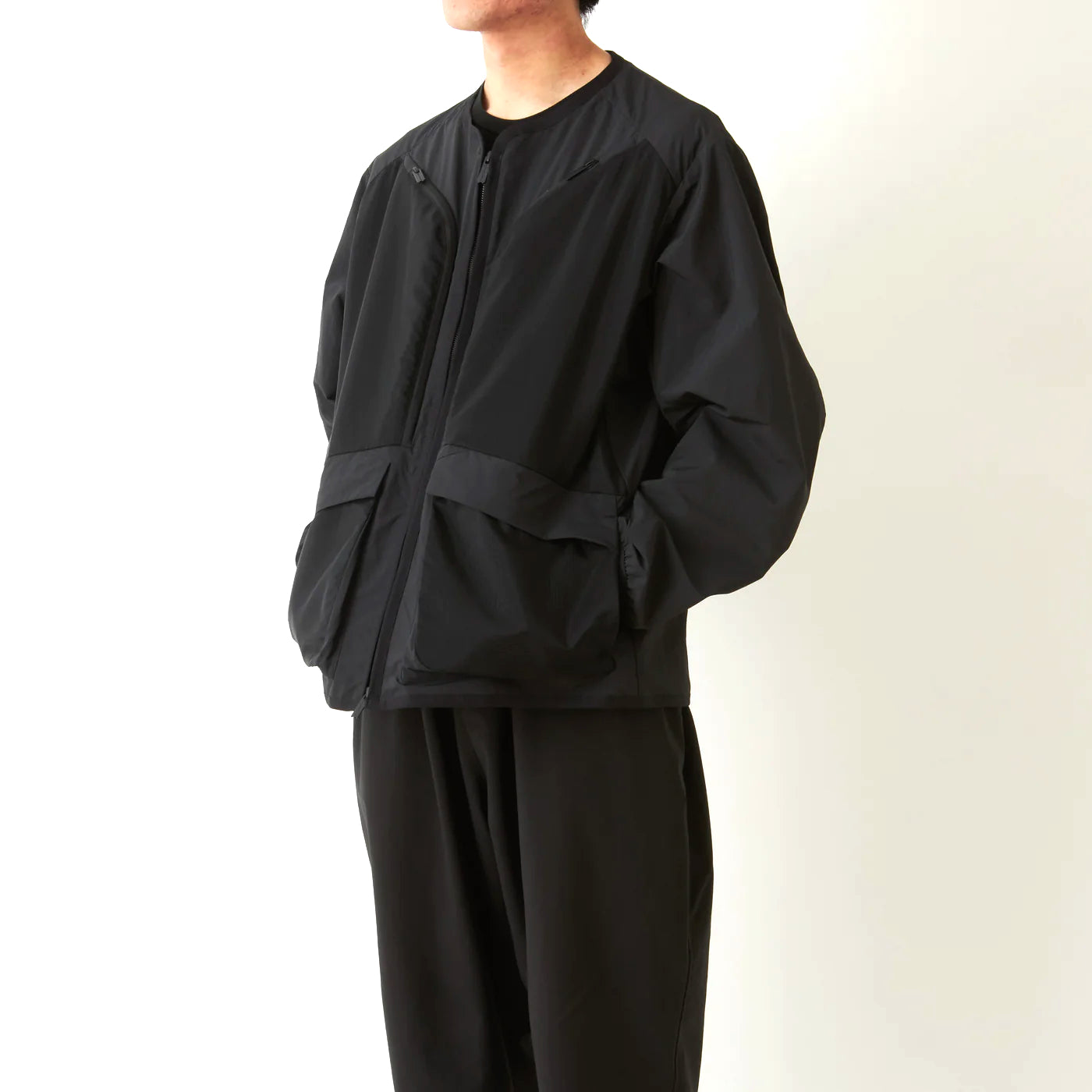 BLK / POLYESTER TAFFETA NO COLLAR BLOUSON - BK2471203