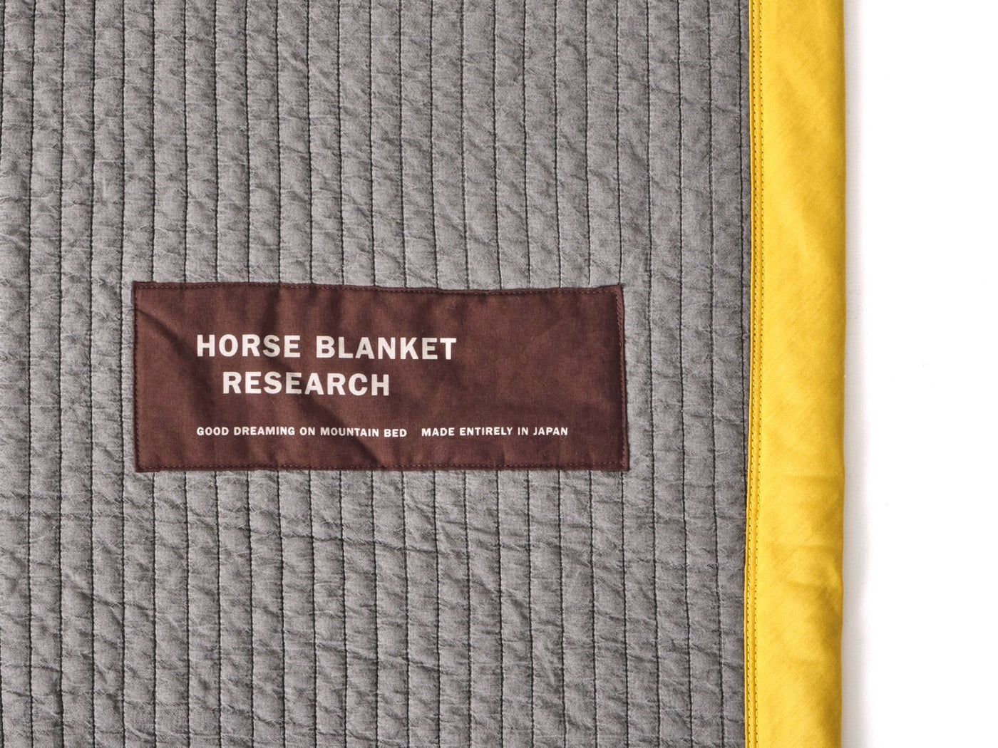 Horse Blanket Research / Padded Blanket-Charcoal/ Mustard