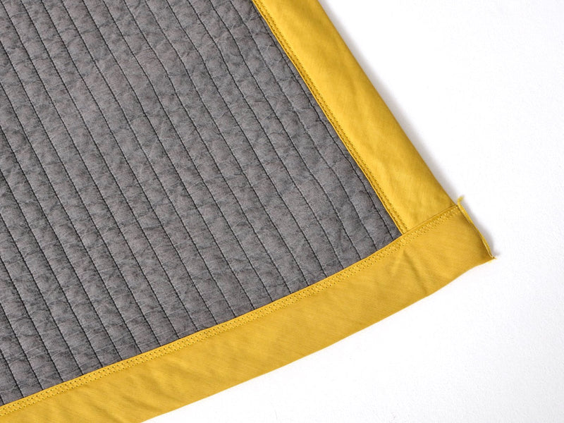 Horse Blanket Research / Padded Blanket-Charcoal/ Mustard