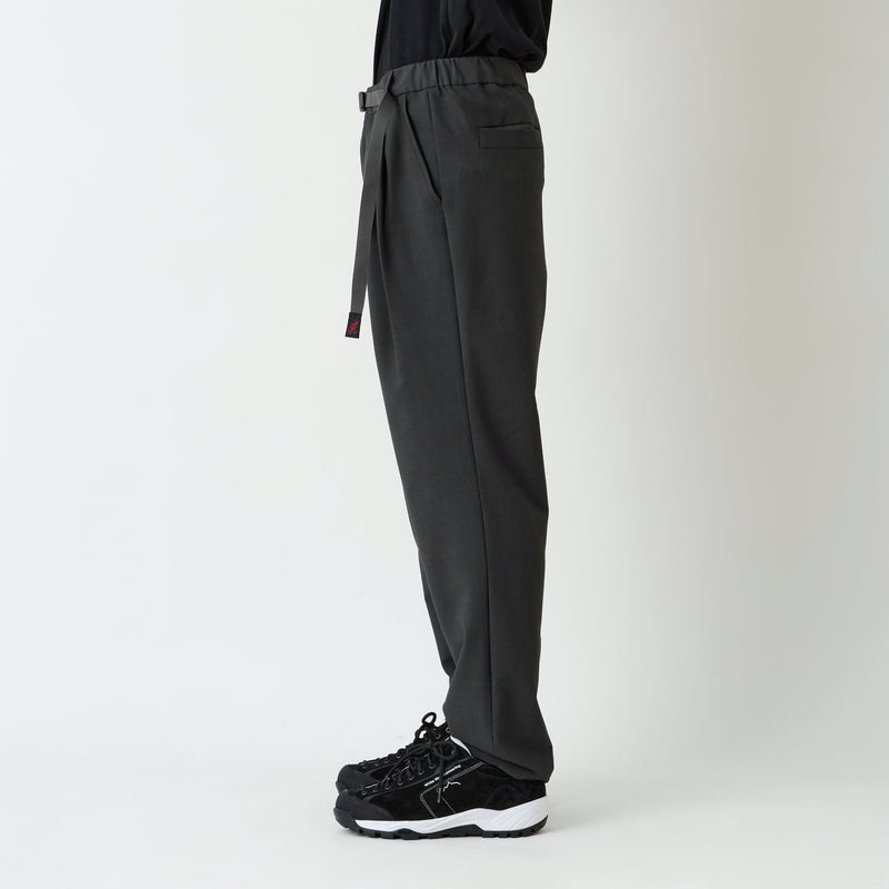 White Mountaineering / WM × GRAMICCI 2 TUCK TAPERED PANTS - WM2572404/Charcoal