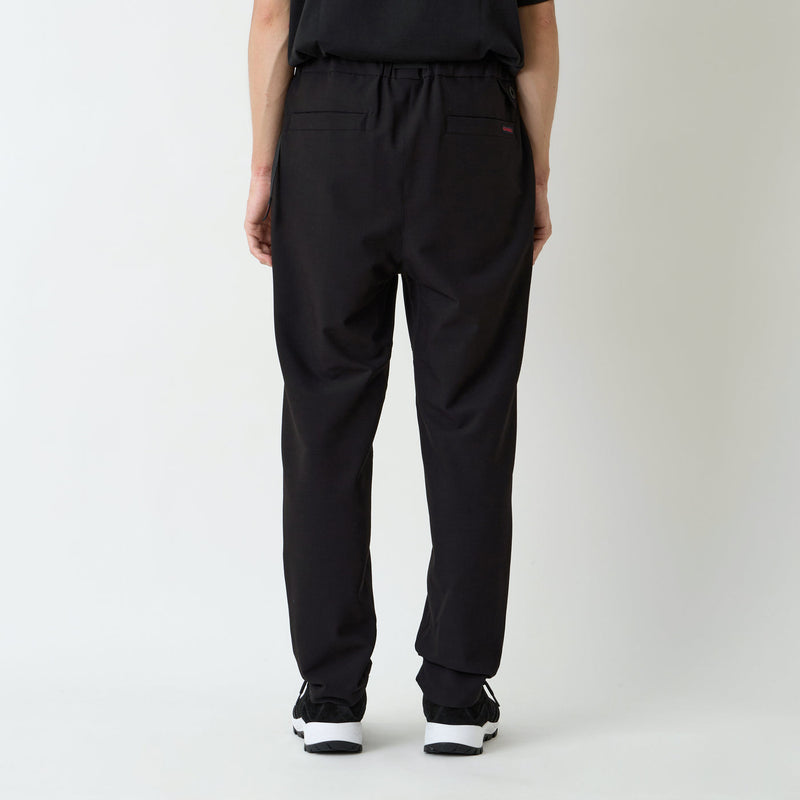 White Mountaineering / WM × GRAMICCI 2 TUCK TAPERED PANTS - WM2572404/Black