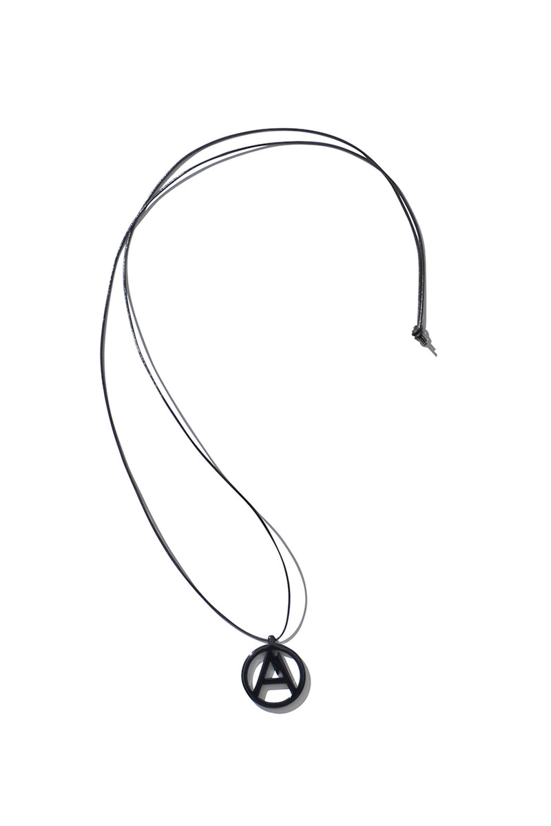 Mountain Research /A Necklace - Black 