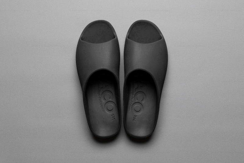 PPACO / LUX-2（STUDDED）- Black