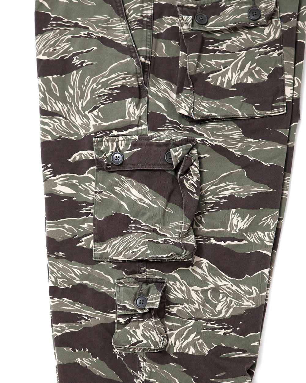 CORONA / TIGER SLACKS – redtriangle