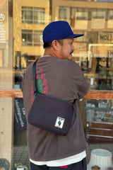 TANIMA / TANIMA SHOULDER BAG mini "SLANT" - Wappen Square