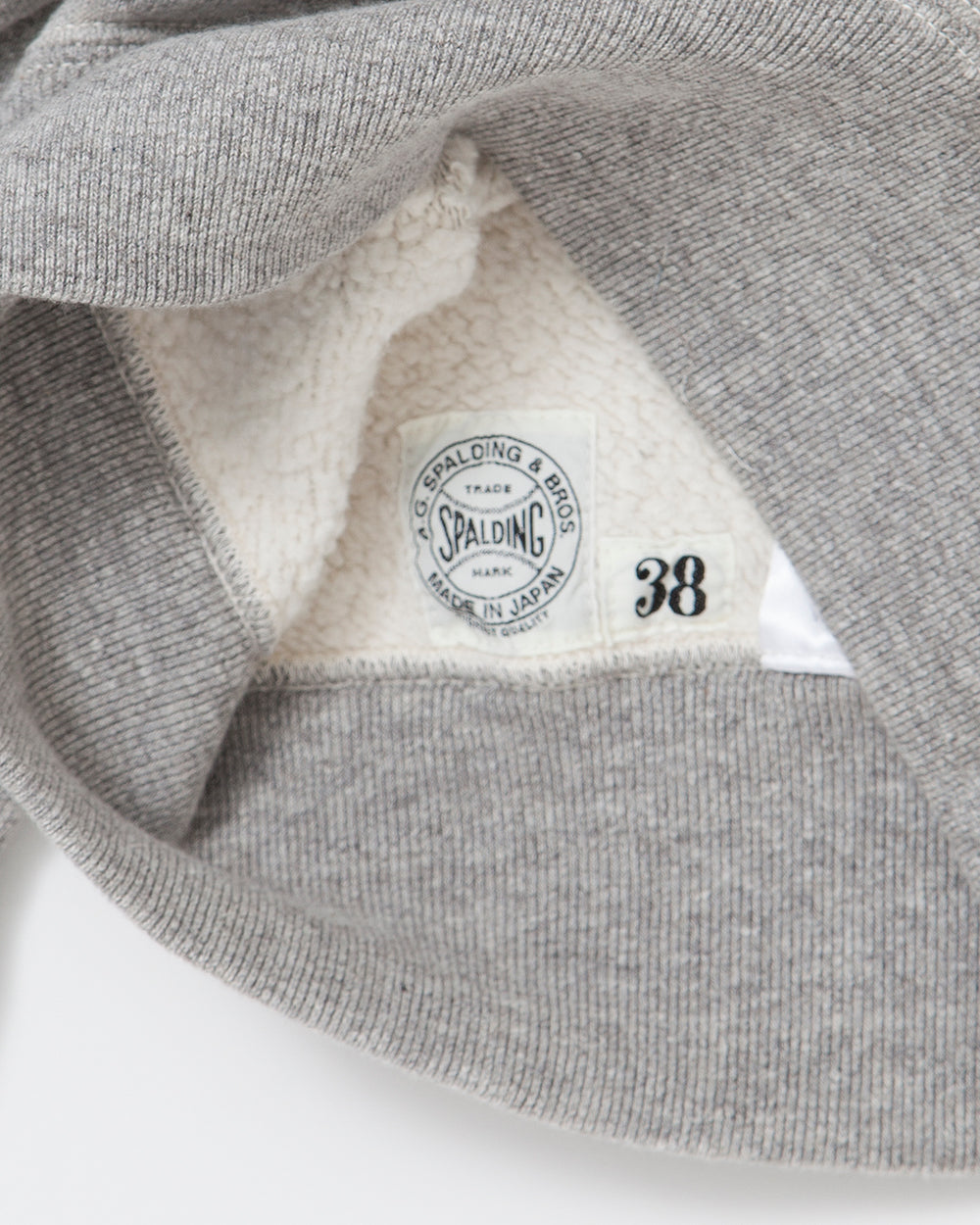 8EA0097F-0EA7-41DE-A6A0-