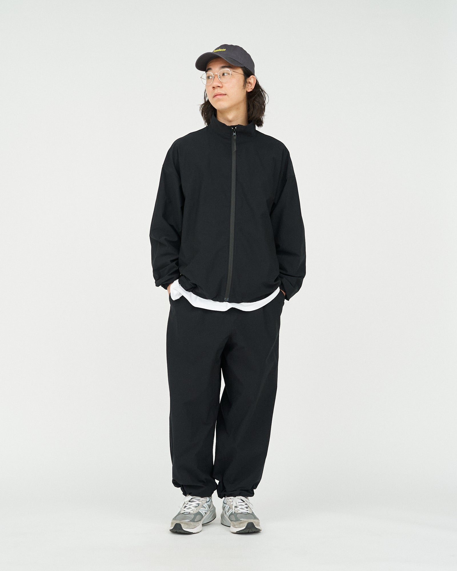 FreshService / CORPORATE TRACK SUIT - Black – redtriangle