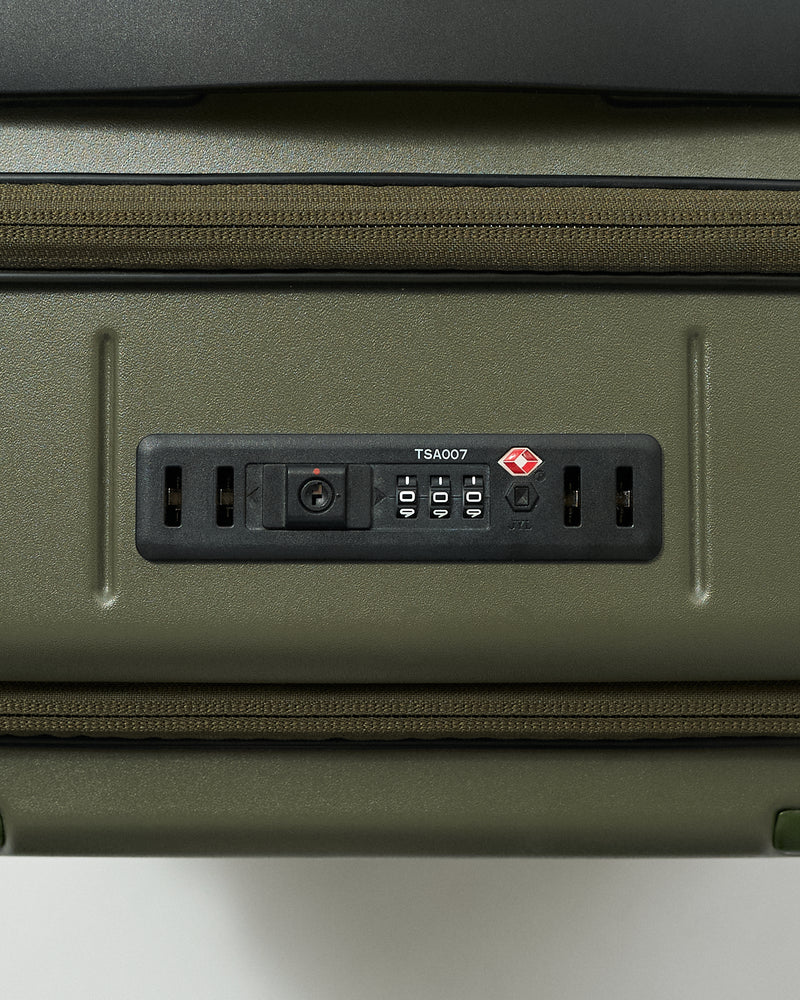 Fresh Service / ace. x FTS CABIN CASE