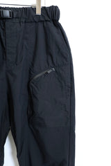 BLK / PARACHUTE PANTS - BK2571404