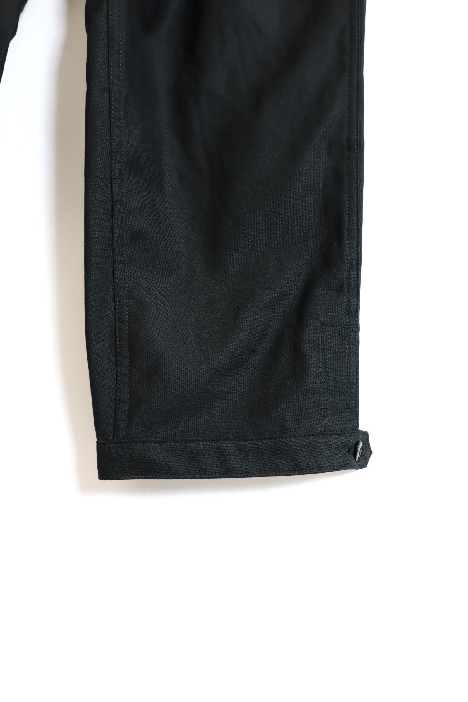 SASSAFRAS / Overgrown Pants 4/5 - Black – redtriangle