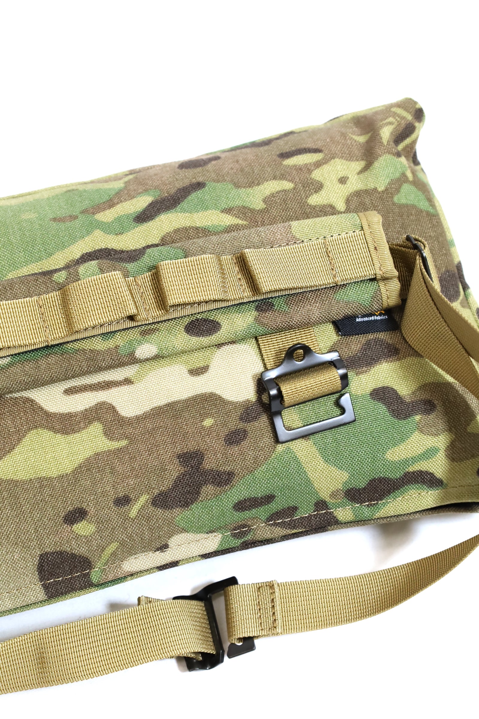 バリスティック　チェアピロー　マルチカム Ballistics /CHAIR PILLOW - マルチカム – redtriangle
