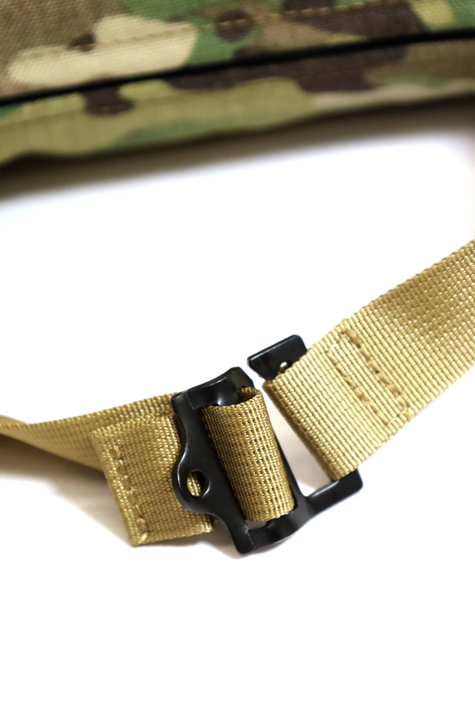 Ballistics /CHAIR PILLOW - マルチカム – redtriangle