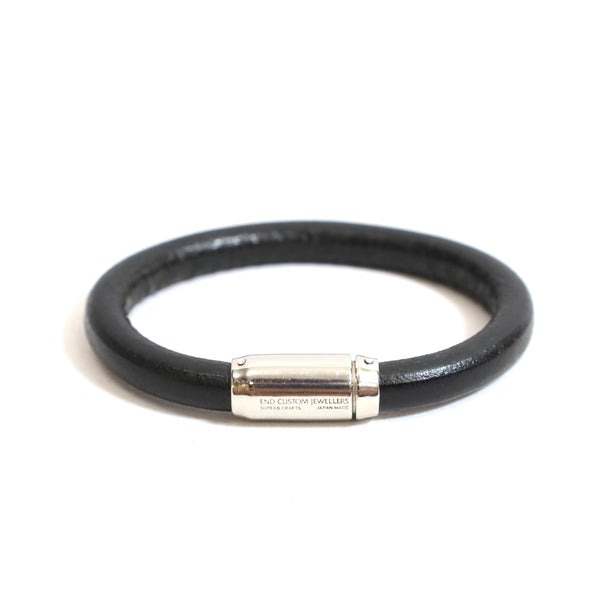 E.N.D / Magnetic Leather bracelet 8 – redtriangle