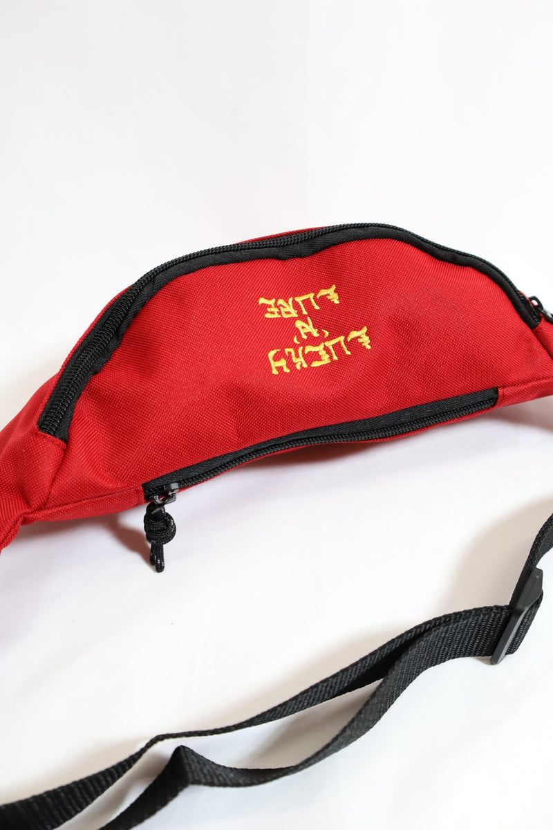 Lucky 'n' Lure / 幸運 Belt Bag - RED