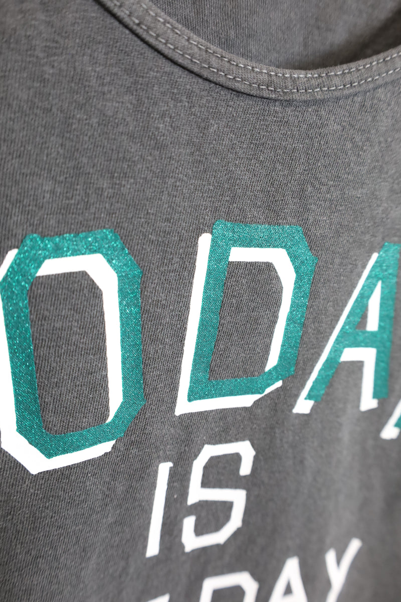 TODAY edition / "TODAY" Tank Top - Charcoal