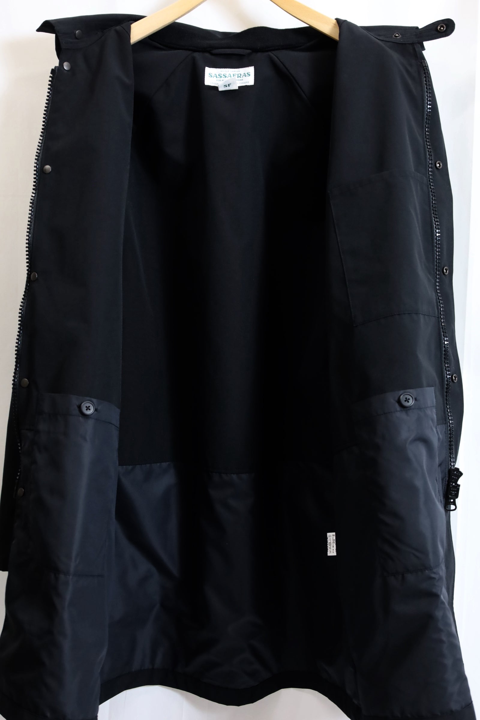 SASSAFRAS / Fall Leaf Coat ＋ – redtriangle