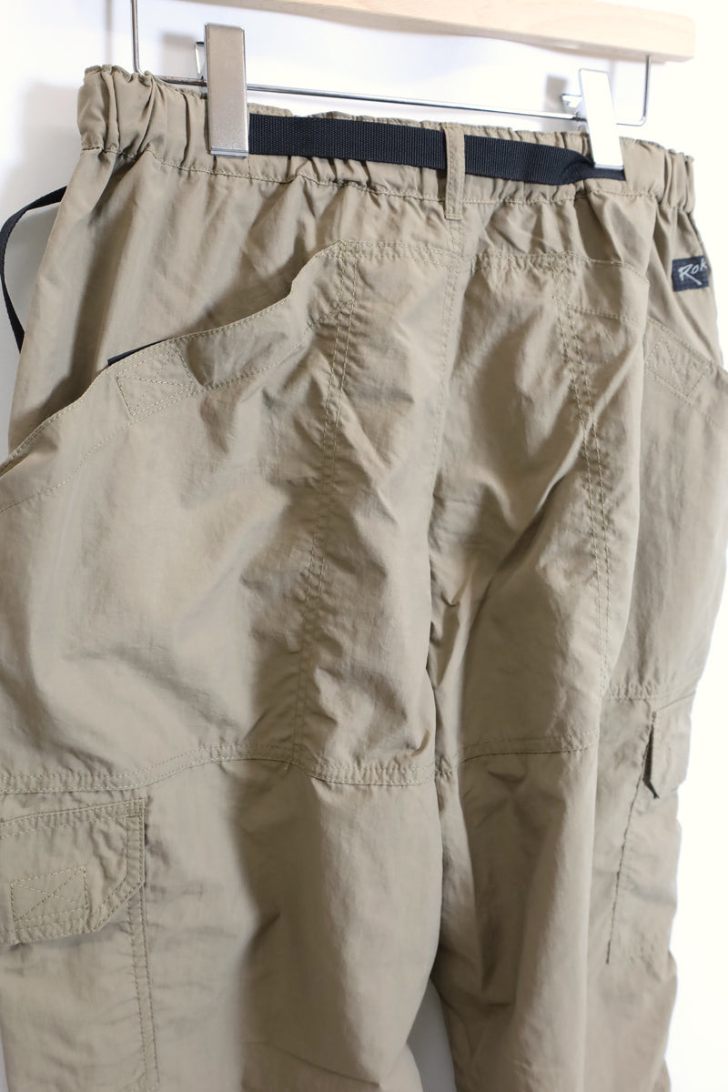 BAMBOO SHOOTS  / MOUNTAIN CARGO CLIMBING PANTS  - Beige