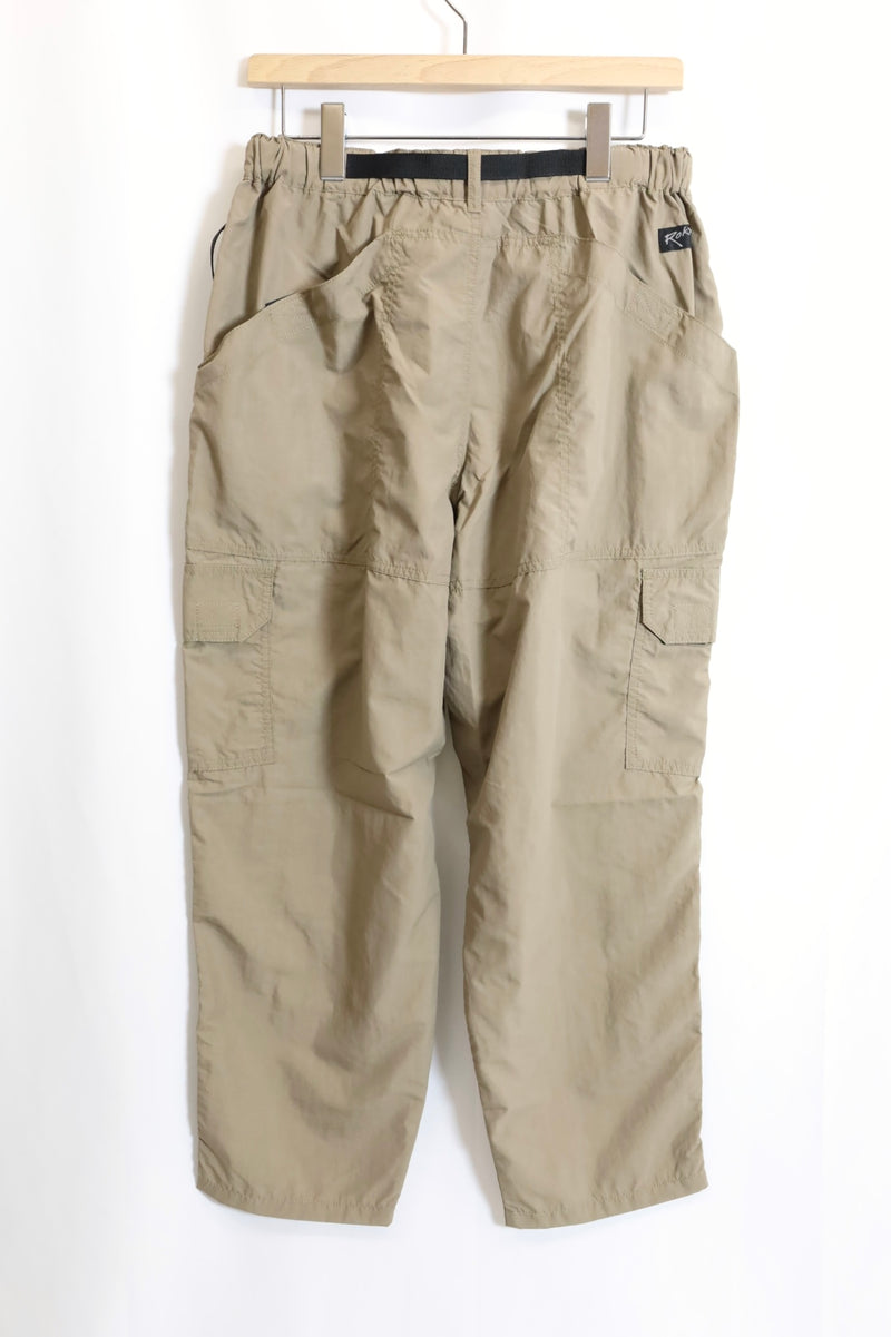 BAMBOO SHOOTS  / MOUNTAIN CARGO CLIMBING PANTS  - Beige