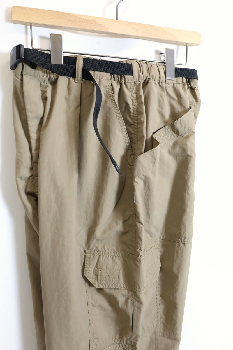 BAMBOO SHOOTS  / MOUNTAIN CARGO CLIMBING PANTS  - Beige