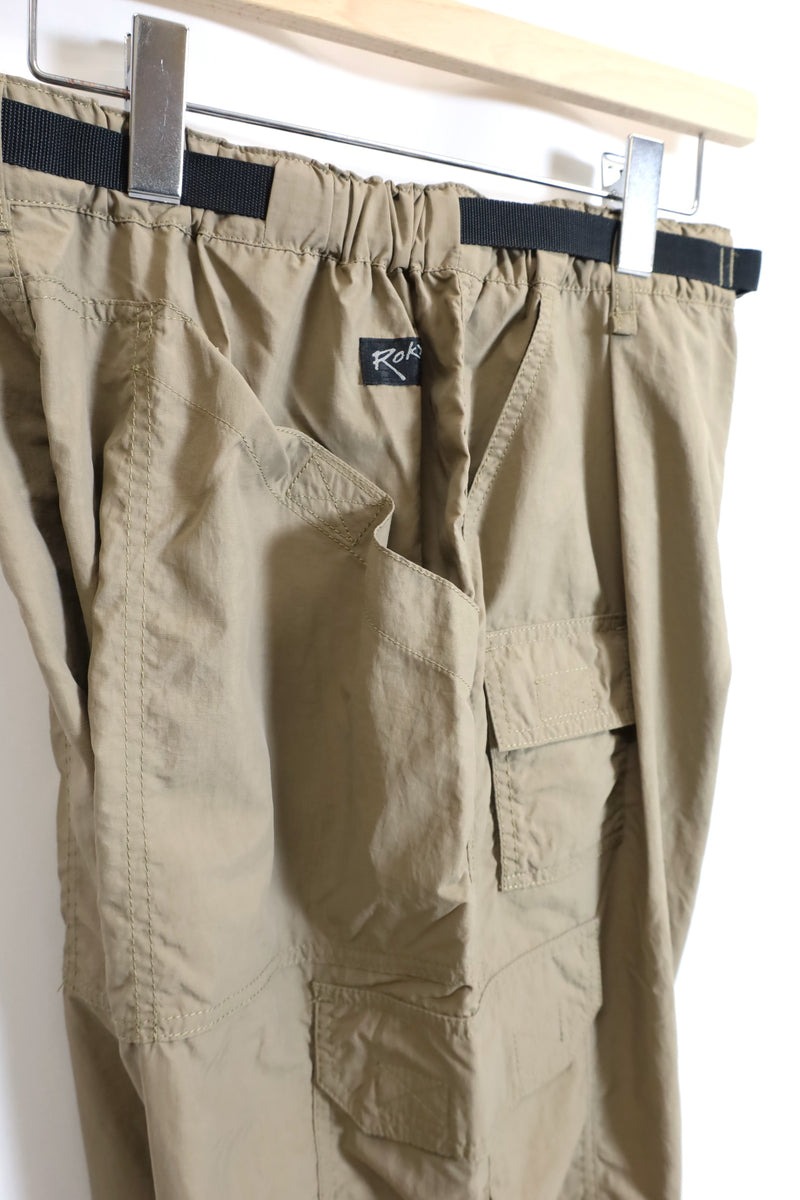 BAMBOO SHOOTS  / MOUNTAIN CARGO CLIMBING PANTS  - Beige
