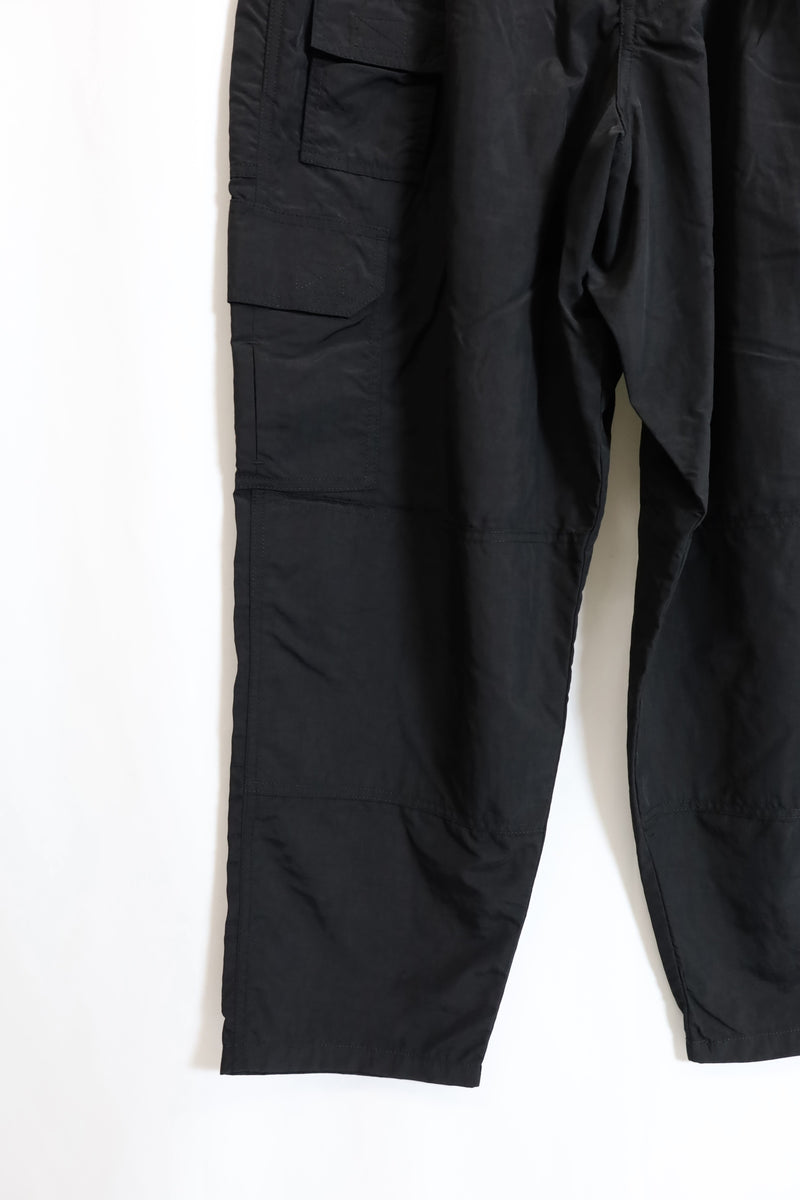 BAMBOO SHOOTS  / MOUNTAIN CARGO CLIMBING PANTS  - Black