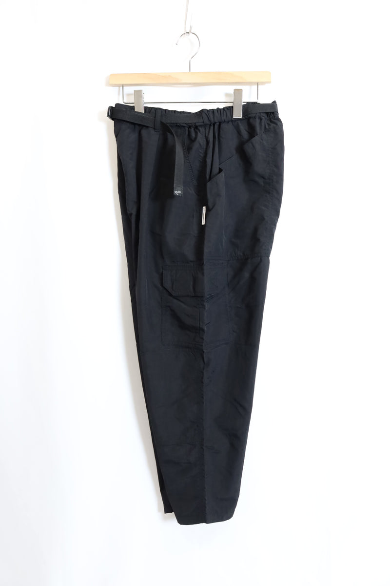 BAMBOO SHOOTS  / MOUNTAIN CARGO CLIMBING PANTS  - Black
