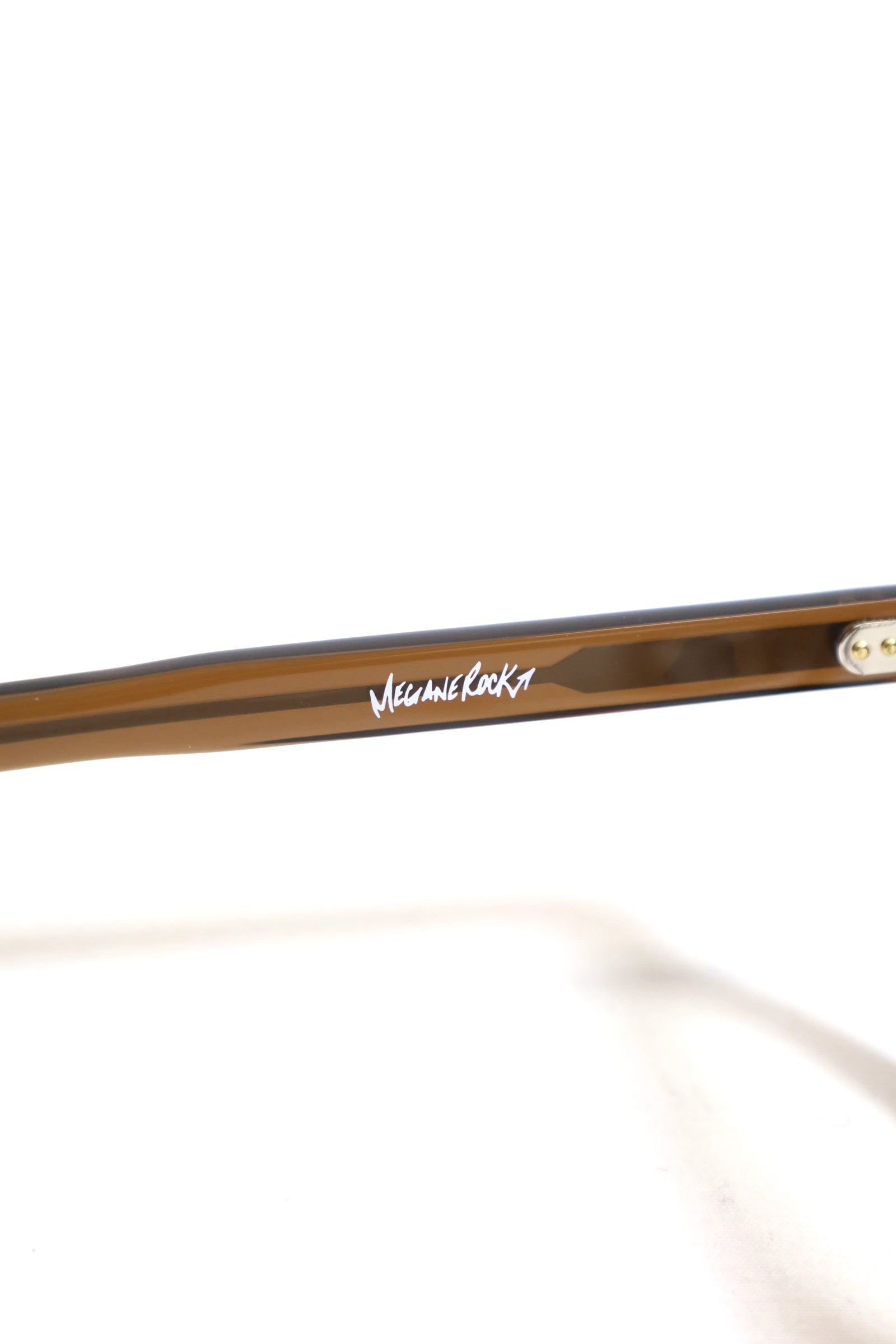 MEGANE ROCK / VECTOR 008 - DBR – redtriangle