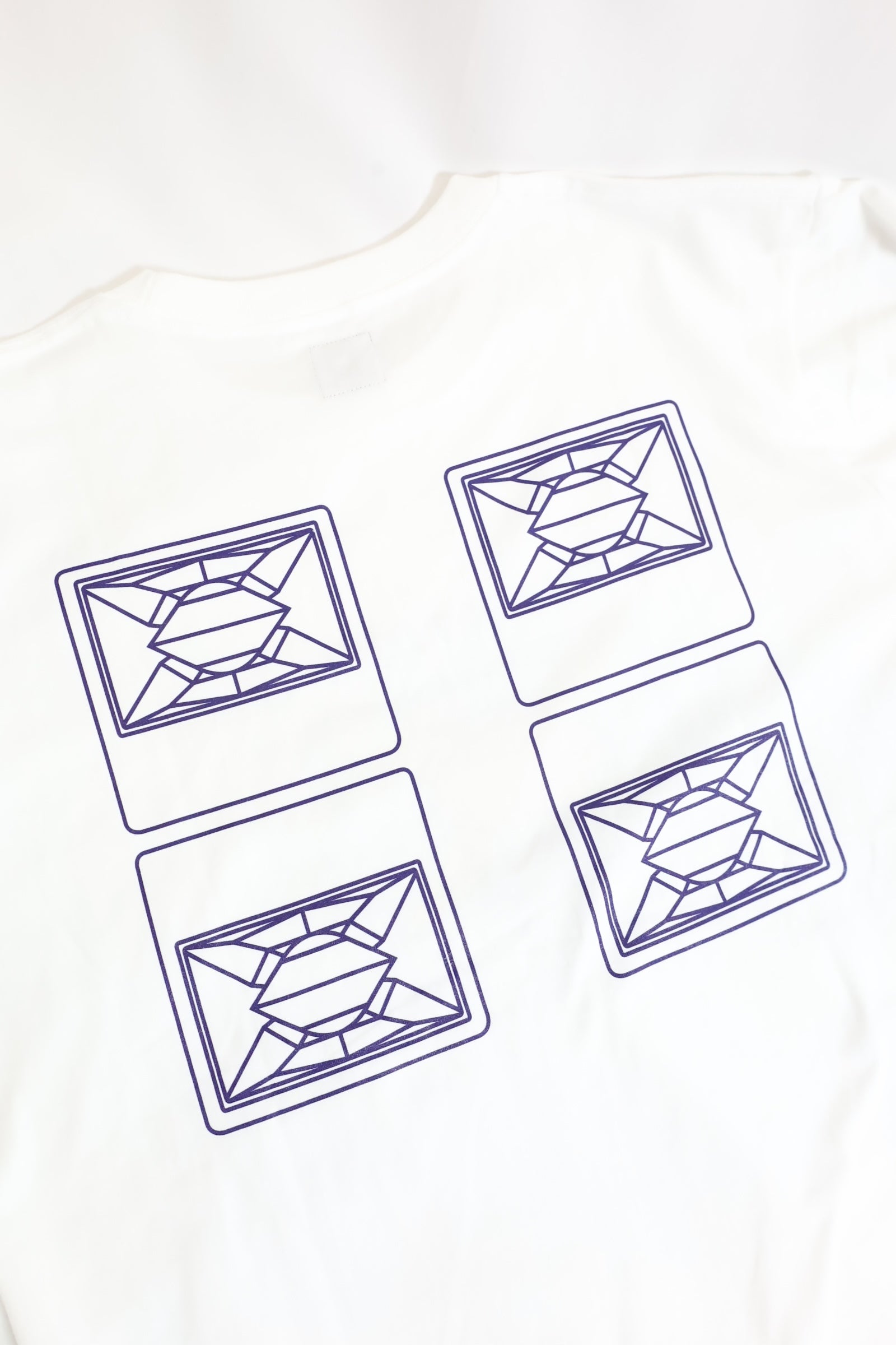 MALFUNCTION / ONE Tee - White – redtriangle
