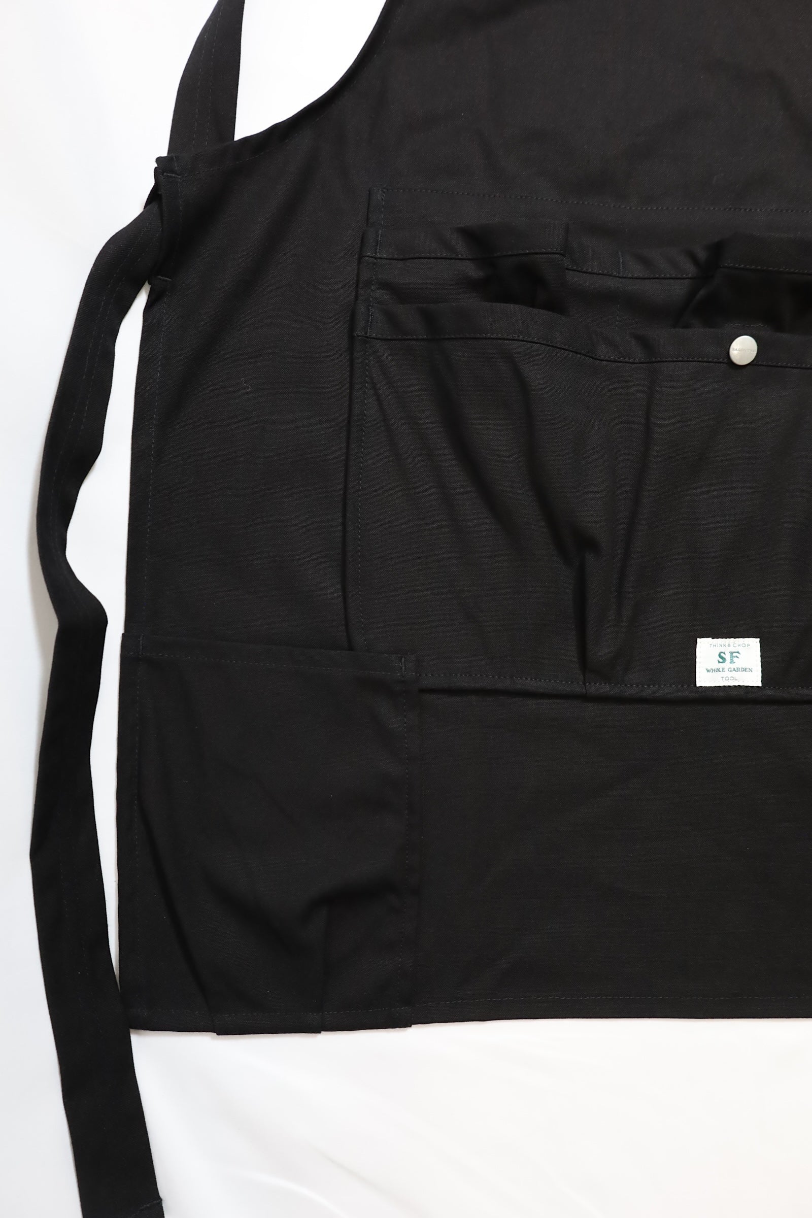 SASSAFRAS/Whole Hole Apron - Black/SF252313 – redtriangle