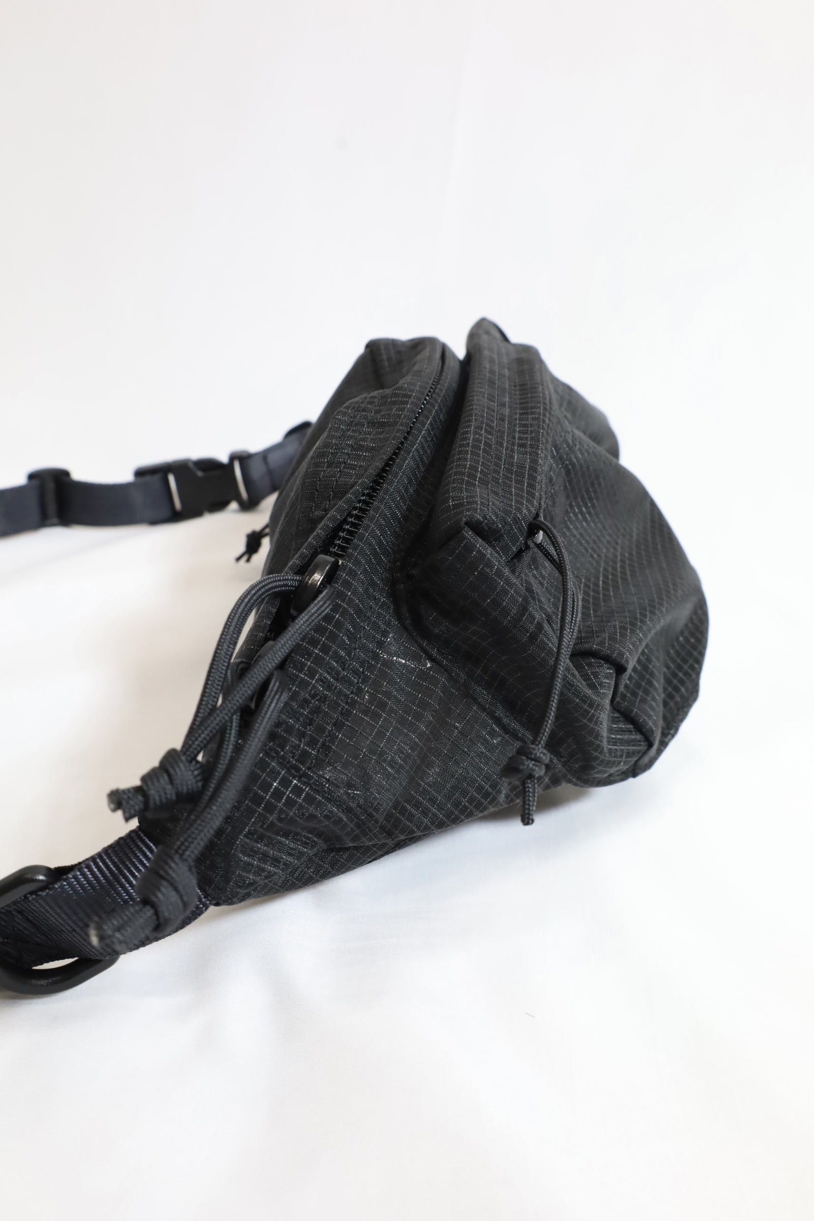 Ballistics / Funny Pouch - DYNEEMA MESH BK – redtriangle