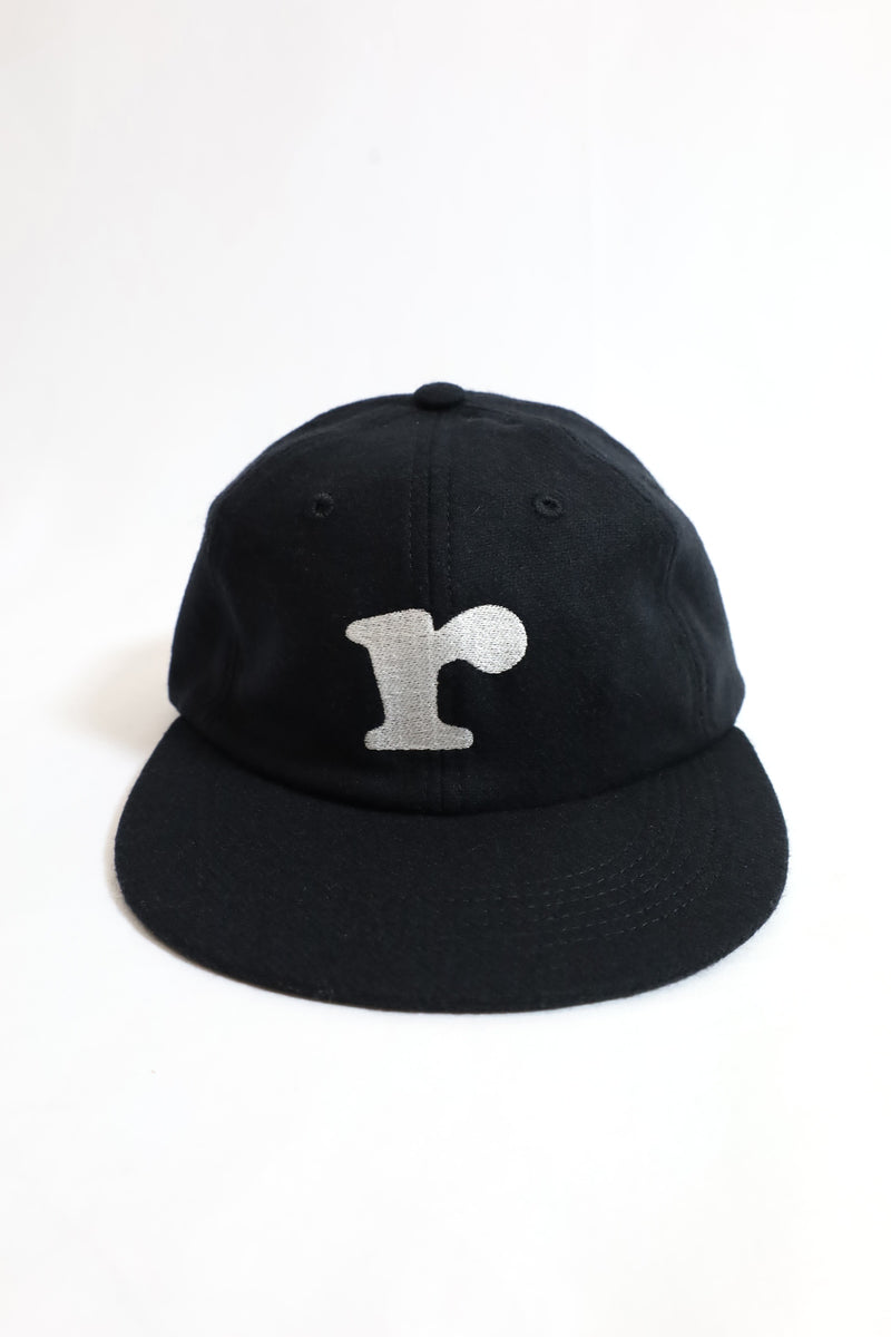 TANIMA / 「r」Wool Cap -D.Navy