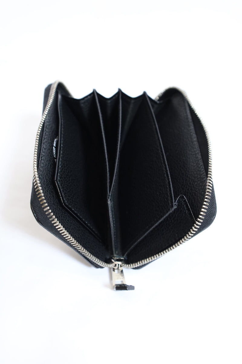 foot the coacher / Short Zip Wallet (Circle Studs) – redtriangle