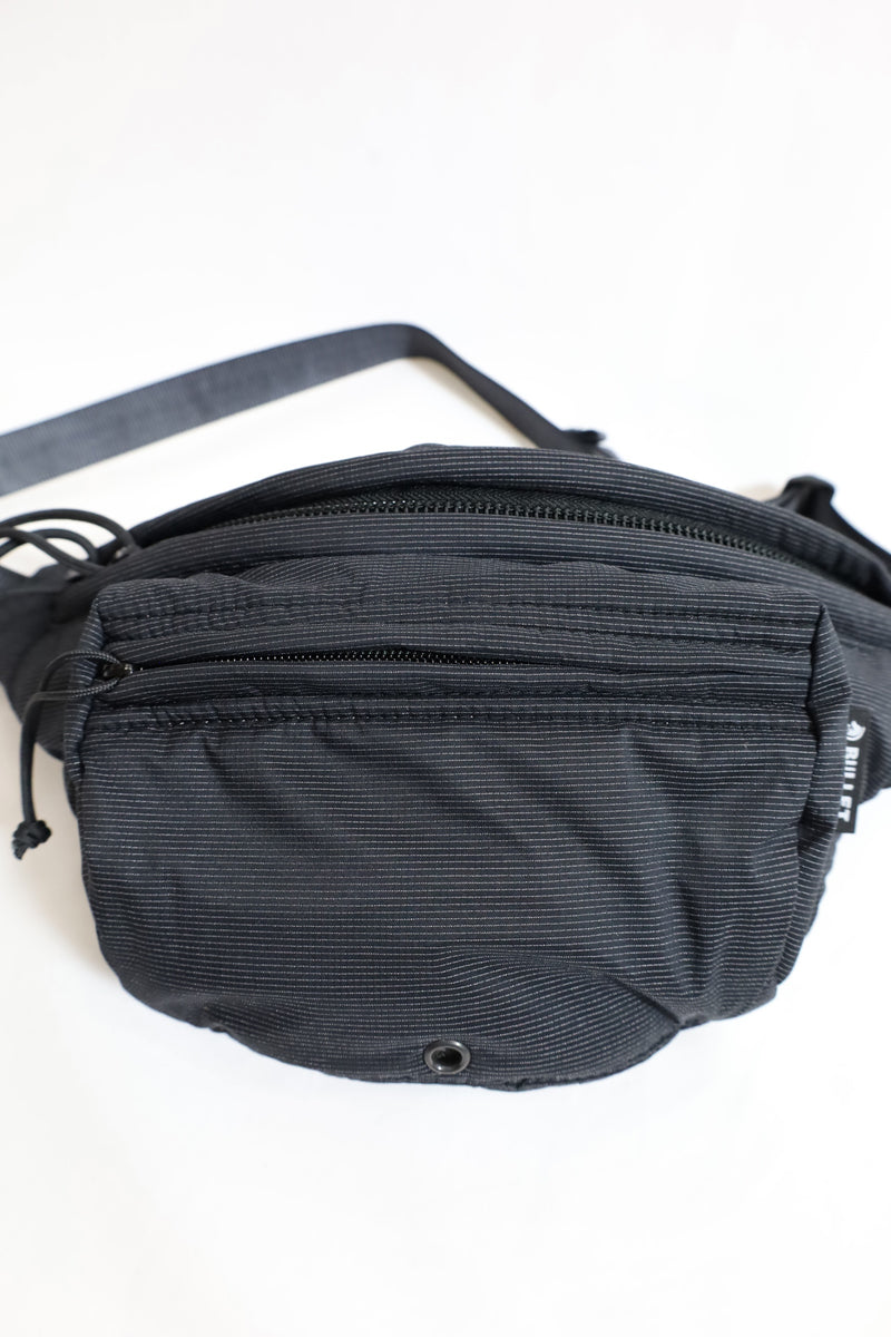 Riding Equipment Research BALLISTICS ポーチ Ballistics / Funny Pouch - ダイニーマ3レイヤーBK – redtriangle