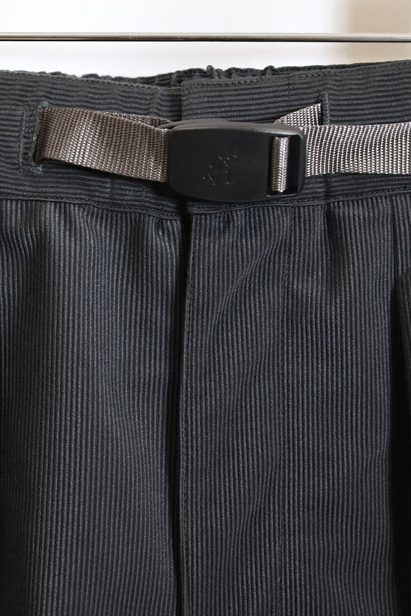 White Mountaineering /WM×GRAMICCI CORDUROY 3 TUCK PANTS- WM2473409/CHARCOAL 