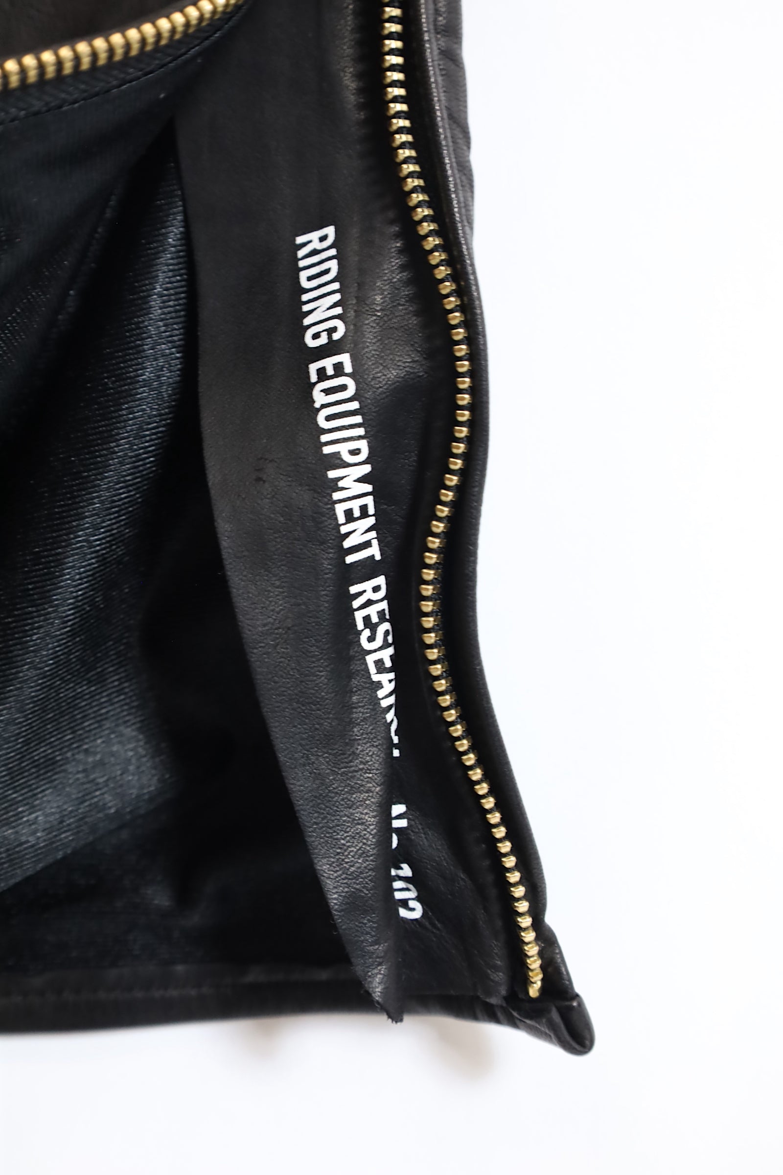 Riding Equipment Research / Lancer(Horse Leather) – redtriangle