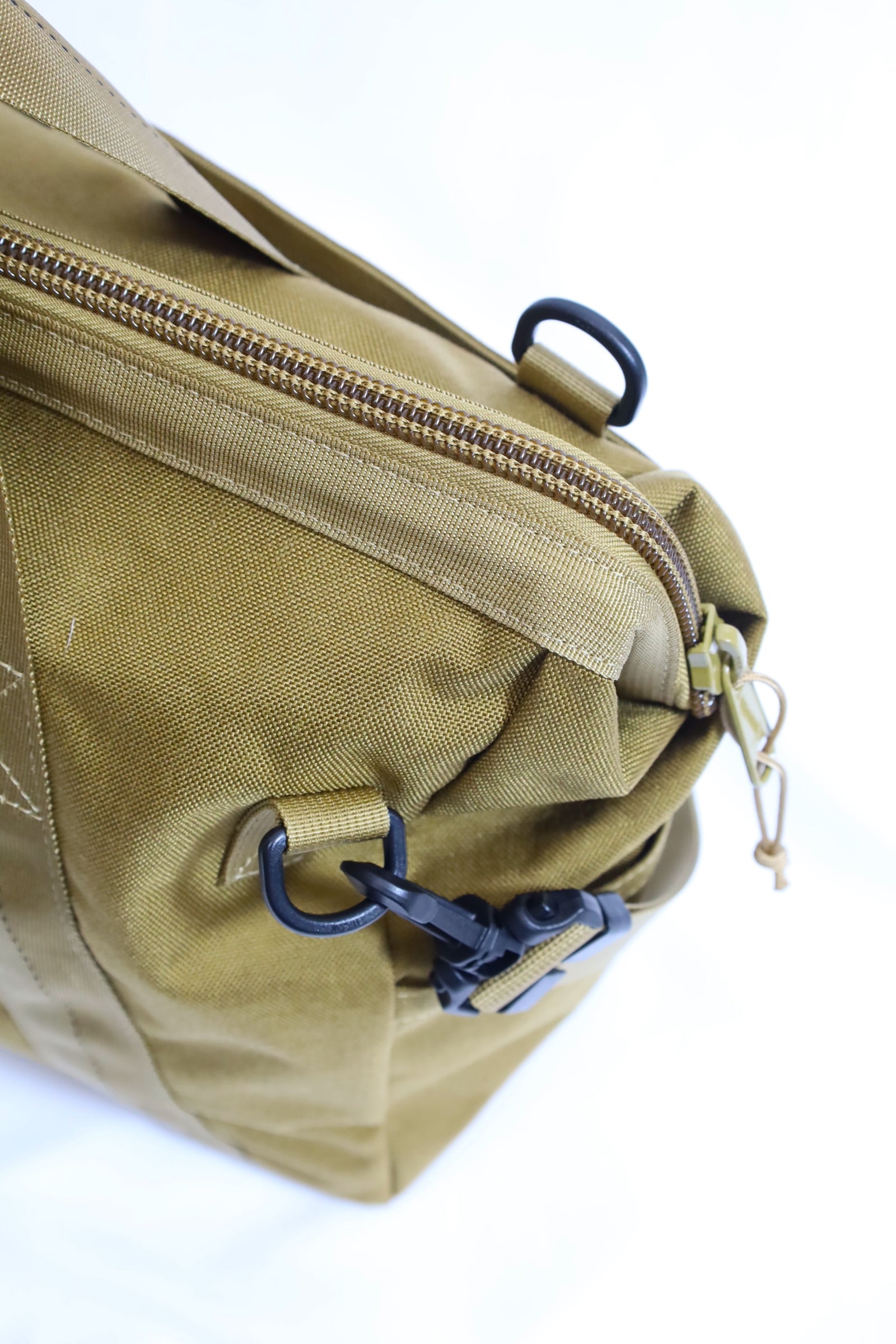 Ballistics /Dr. BAG - Coyote – redtriangle