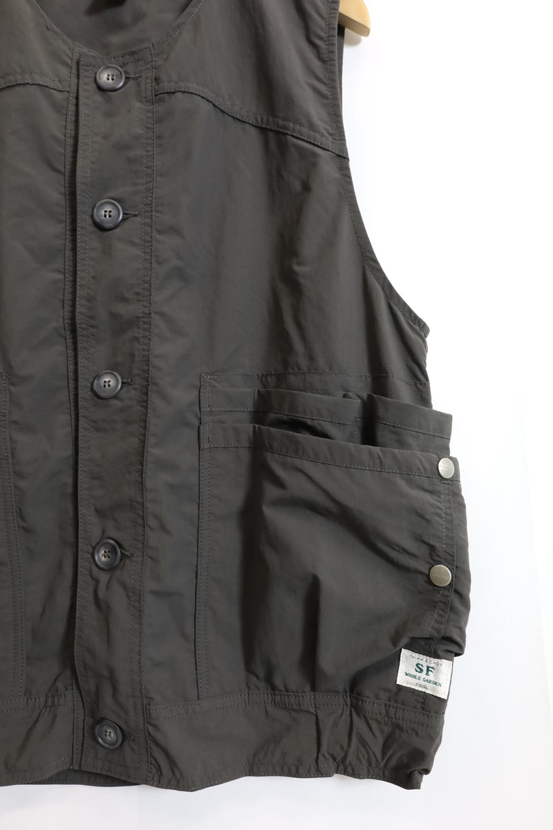 SASSAFRAS / OVERGROWN HIKER VEST - SF262326 – redtriangle