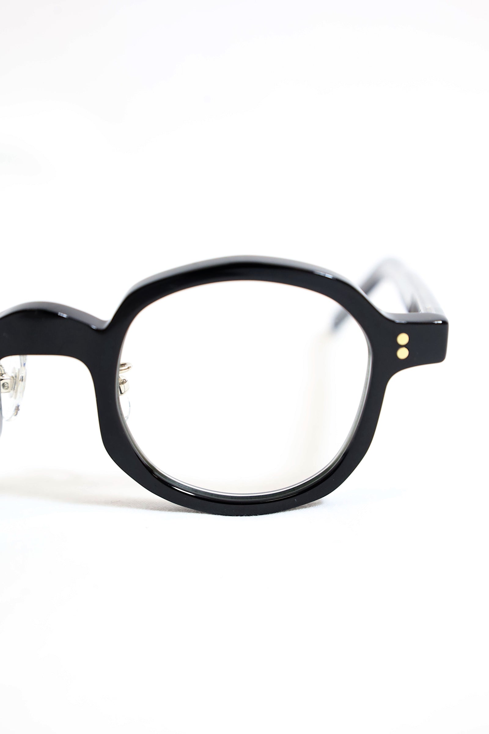 MEGANE ROCK / VECTOR 014-KURO – redtriangle