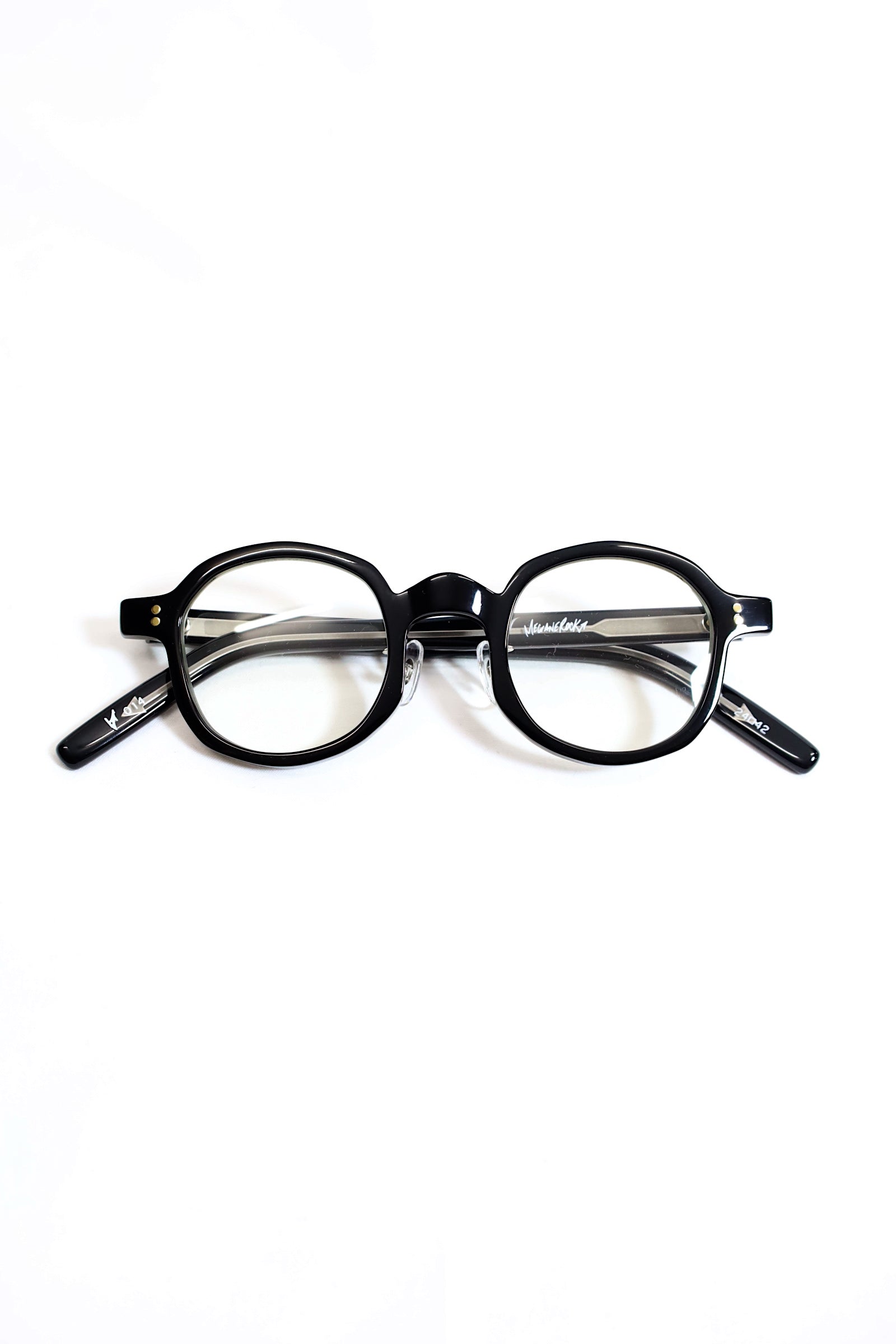MEGANE ROCK / VECTOR 014-KURO – redtriangle