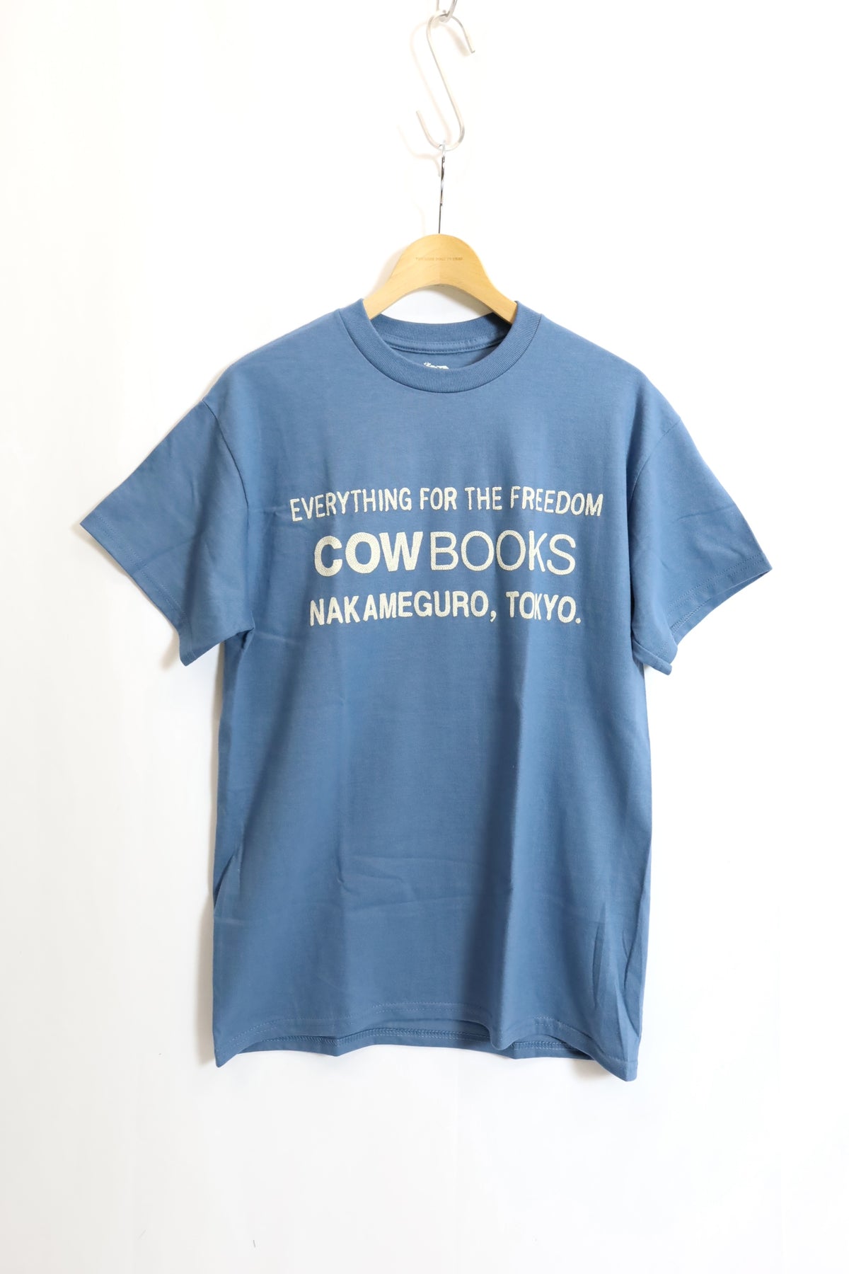 COW BOOKS/カウブックス – redtriangle