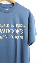 COW BOOKS /Book Vender T-shirt - Indigo×Ivory