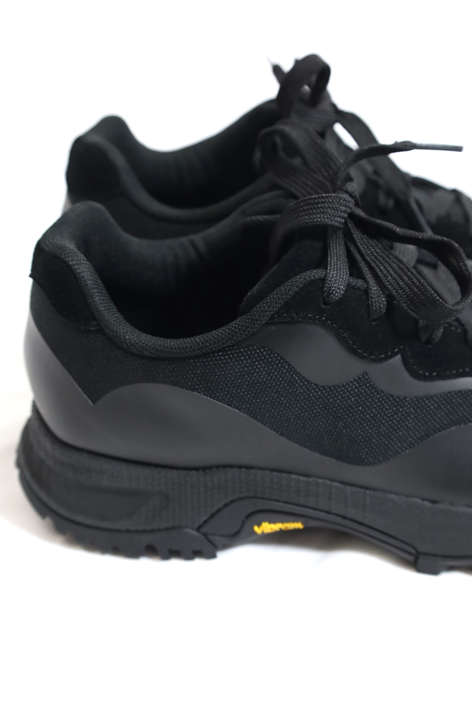 AREth / Kloud Trail – redtriangle