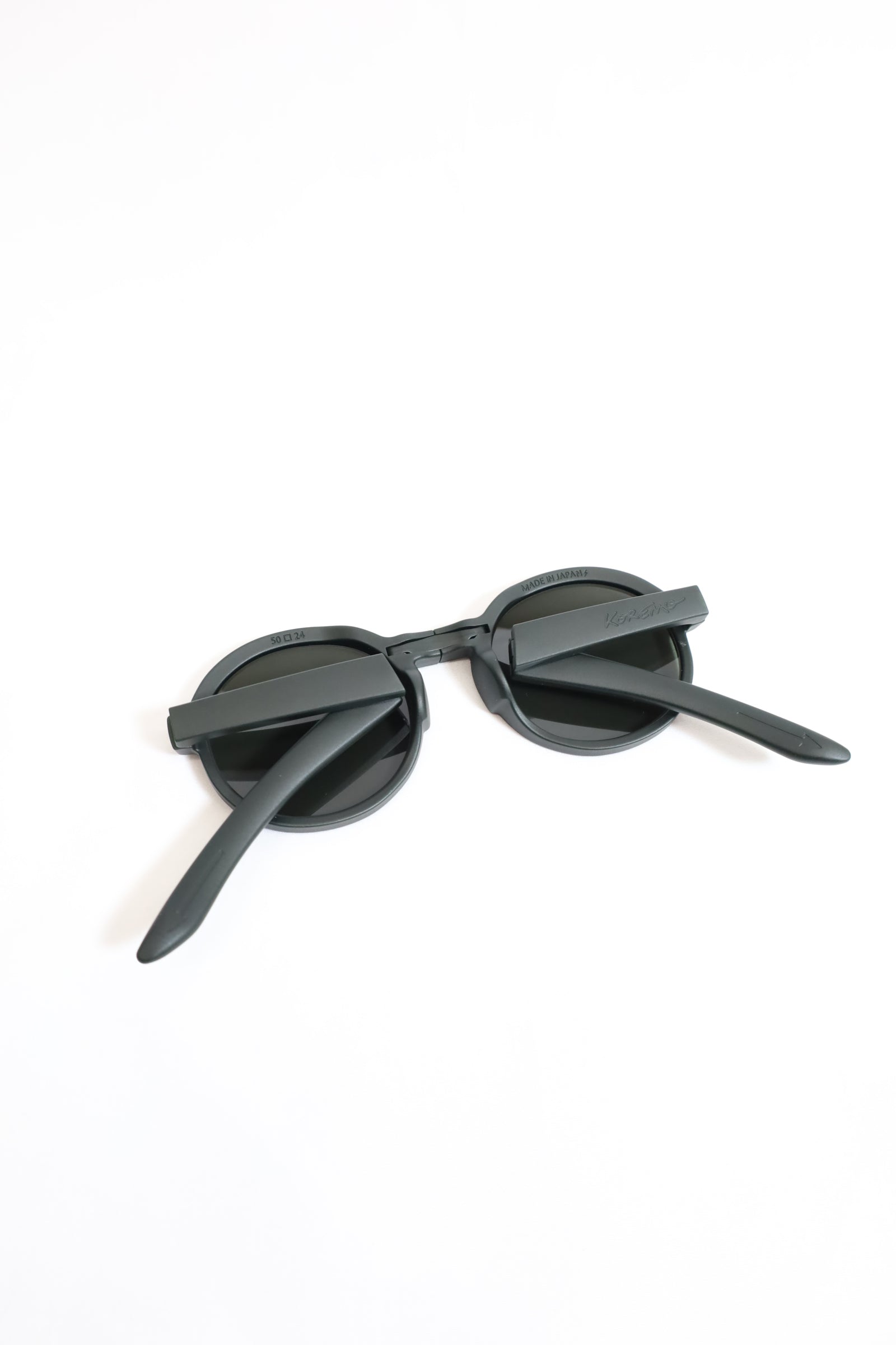 KOREMO_MEGANE ROCK / TYPE 002 : DGR – redtriangle